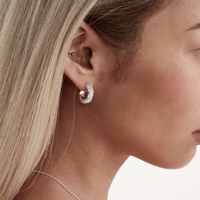 Stolen Girlfriends Club Halo Cluster Earrings image number 1